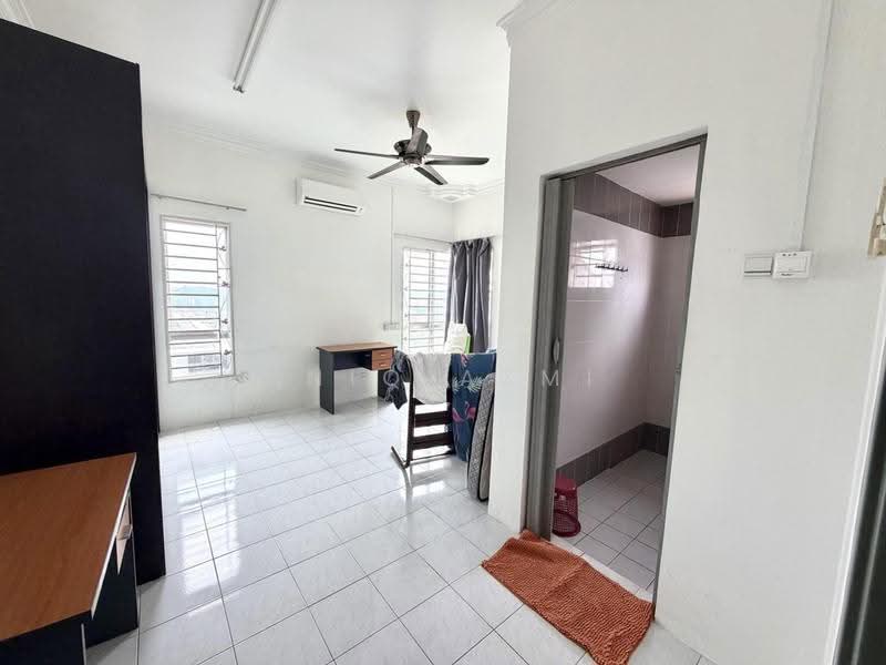 Apartment for Sale at Villa Tropika - Aniq Azmi - Interior - PropertyGuru.com.my