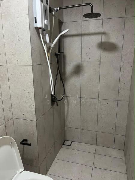 Kondominium untuk Disewa di EdgeWood Residences @ SkySanctuary - Justin Chong - Bathroom - PropertyGuru.com.my