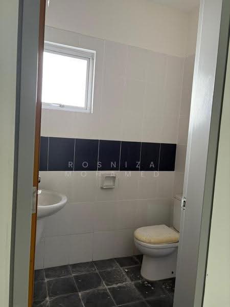 2-storey Terraced House for Sale in Nilai Impian (Nilai) - Rosniza Mohamed - Bathroom - PropertyGuru.com.my