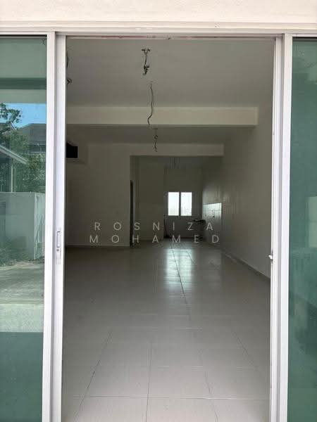 2-storey Terraced House for Sale in Nilai Impian (Nilai) - Rosniza Mohamed - Interior - PropertyGuru.com.my