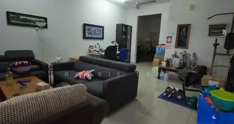 Rumah Teres 2-Tingkat untuk Dijual di Taman Nusa Idaman (Iskandar Puteri (Nusajaya)) - Robbie Tan - Living Room - PropertyGuru.com.my