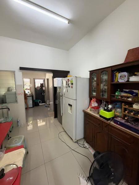 Rumah Teres 2-Tingkat untuk Dijual di Taman Nusa Idaman (Iskandar Puteri (Nusajaya)) - Robbie Tan - Kitchen - PropertyGuru.com.my