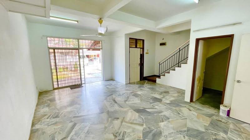 2.5-storey Terraced House for Sale in Taman Equine (Seri Kembangan) - Mahafiz . - PropertyGuru.com.my
