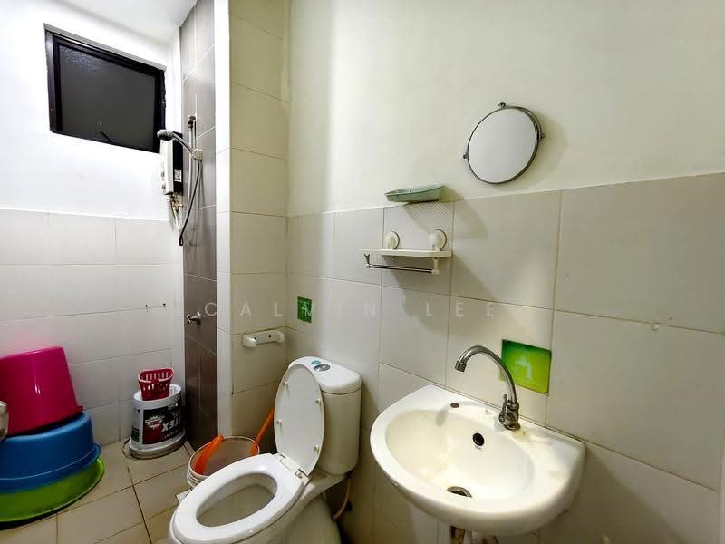 Service Residence for Sale at Jentayu Residensi @ Tampoi - Calvin Lee - PropertyGuru.com.my