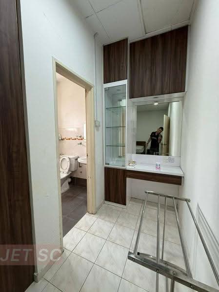 Rumah Teres 2-Tingkat untuk Disewa di Bandar Puteri Klang (Klang) - Andrew Ang - Bathroom - PropertyGuru.com.my