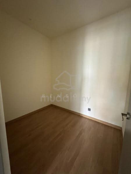 Kediaman Servis untuk Dijual di The Era @ Duta North - Benson Ng - PropertyGuru.com.my