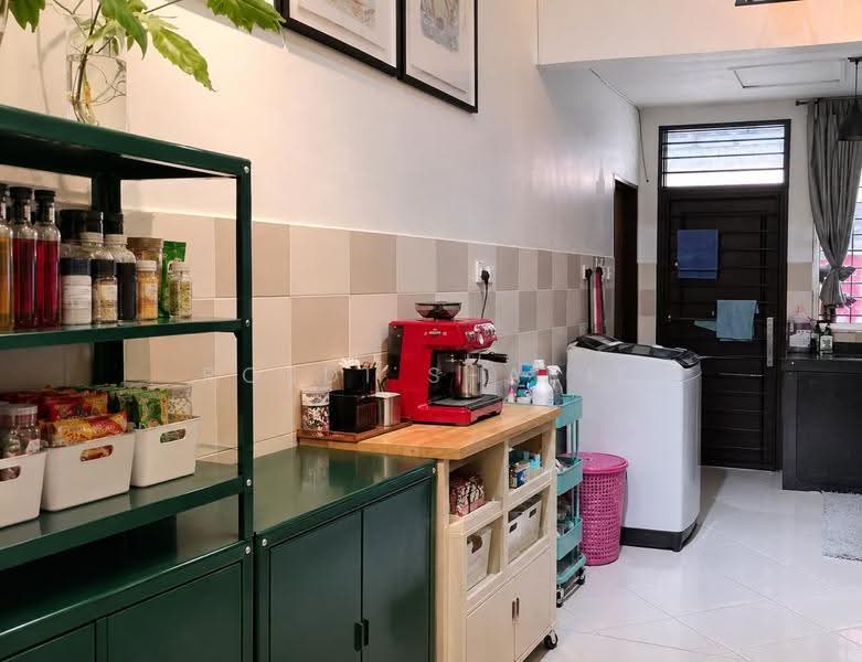 Terraced House for Sale in Sungai Buloh (Selangor) - Rosdi Sharif - Kitchen - PropertyGuru.com.my