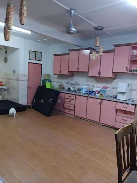 Rumah Teres 1.5-Tingkat untuk Dijual di Taman Selasih (Sikamat) - Jack Chia - Kitchen - PropertyGuru.com.my