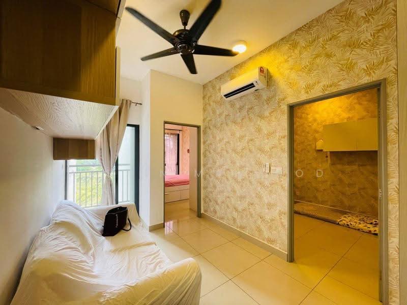 Kediaman Servis untuk Dijual di Ayuman Suites - Arbain Mahmood - Living Room - PropertyGuru.com.my