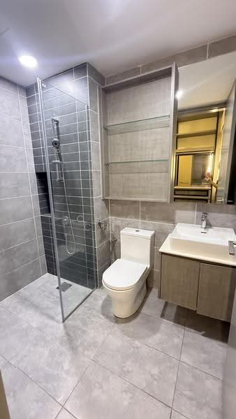Service Residence for Rent at Millerz Square Serviced Residence - Chloe Chan - Bathroom - PropertyGuru.com.my