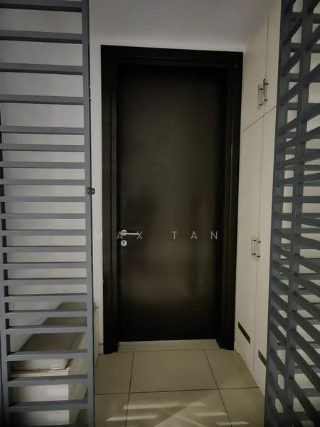 Kediaman Servis untuk Dijual di Tropicana Avenue - Max Tan - Entrance - PropertyGuru.com.my