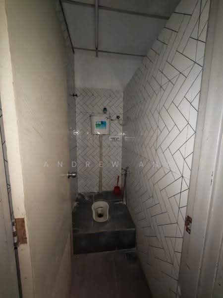 Kedai untuk Disewa di Bandar Botanic (Klang) - Andrew Ang - Bathroom - PropertyGuru.com.my