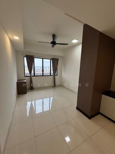 Kediaman Servis untuk Disewa di Icon Residenz 2 @ Icon City - Wayne Yong - Living Room - PropertyGuru.com.my