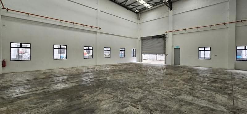 Kilang Berkembar untuk Disewa di Eco Business Park 2 Senai (Senai) - Ruby Teow - Interior - PropertyGuru.com.my