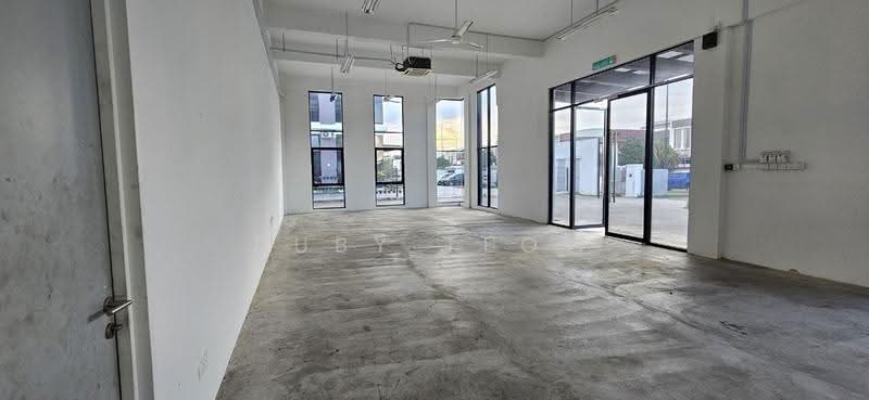Kilang Berkembar untuk Disewa di Eco Business Park 2 Senai (Senai) - Ruby Teow - Interior - PropertyGuru.com.my