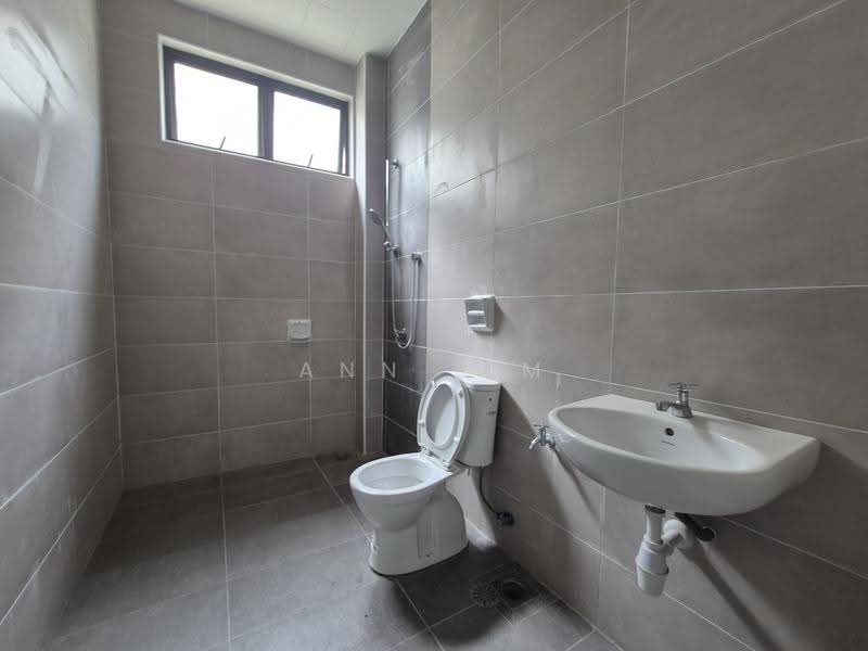 2-storey Terraced House for Rent in Taman Bertam heights (Bertam) - Ann Lim - Bathroom - PropertyGuru.com.my