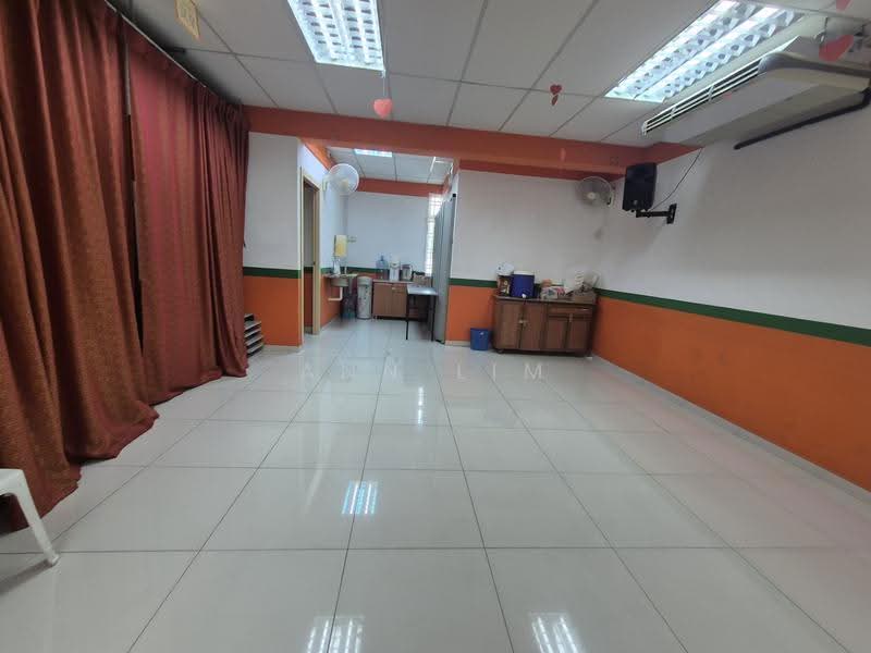 Office for Rent in Taman Merdeka Permai (Batu Berendam) - Ann Lim - Interior - PropertyGuru.com.my
