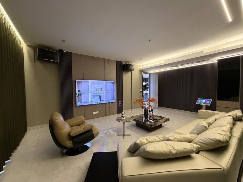 Bungalow House for Sale in Taman Tunku (Bukit Tunku (Kenny Hills)) - Sue . - Living Room - PropertyGuru.com.my
