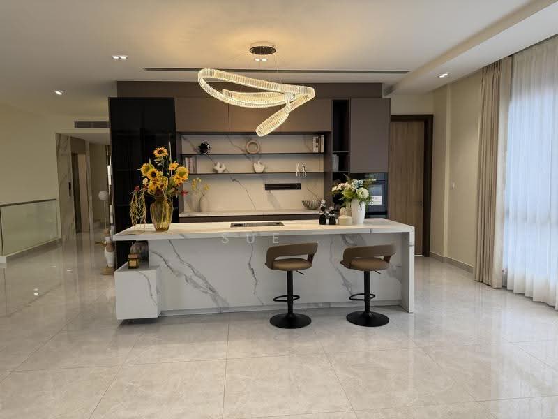 Bungalow House for Sale in Taman Tunku (Bukit Tunku (Kenny Hills)) - Sue . - Kitchen - PropertyGuru.com.my
