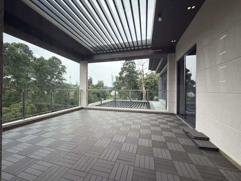Bungalow House for Sale in Taman Tunku (Bukit Tunku (Kenny Hills)) - Sue . - Balcony - PropertyGuru.com.my