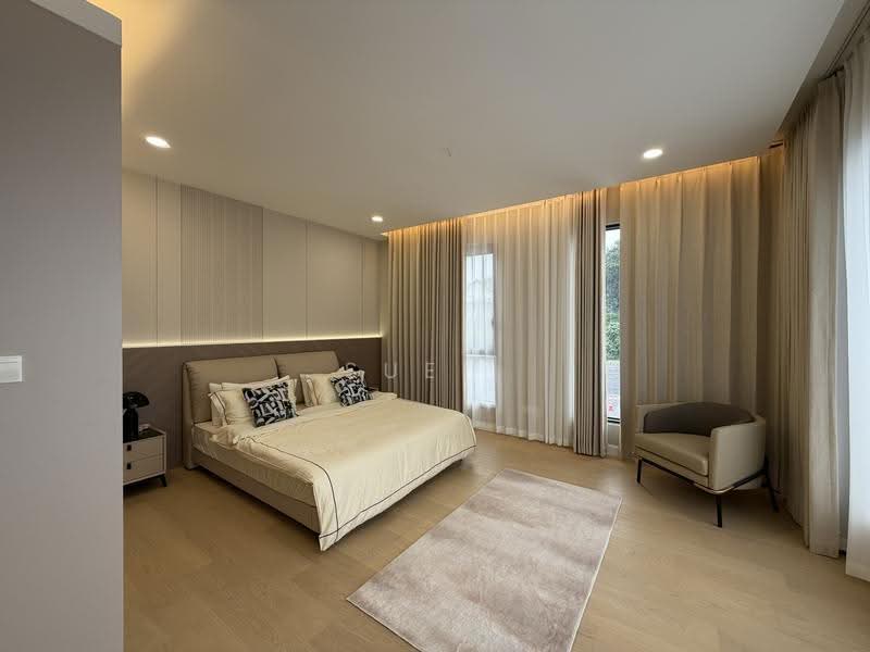 Bungalow House for Sale in Taman Tunku (Bukit Tunku (Kenny Hills)) - Sue . - Bedroom - PropertyGuru.com.my