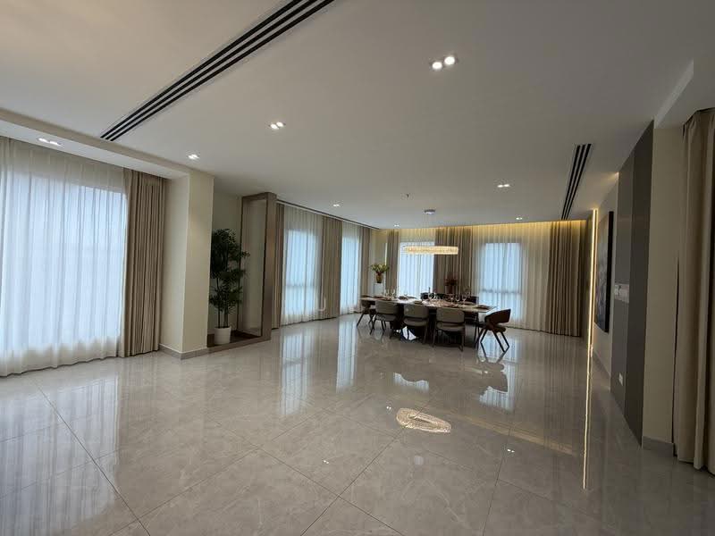 Bungalow House for Sale in Taman Tunku (Bukit Tunku (Kenny Hills)) - Sue . - Dining Room - PropertyGuru.com.my