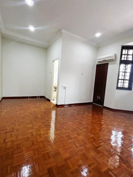 Rumah Teres 2-Tingkat untuk Dijual di Fair Park (Ipoh) - Chris Chin - Living Room - PropertyGuru.com.my