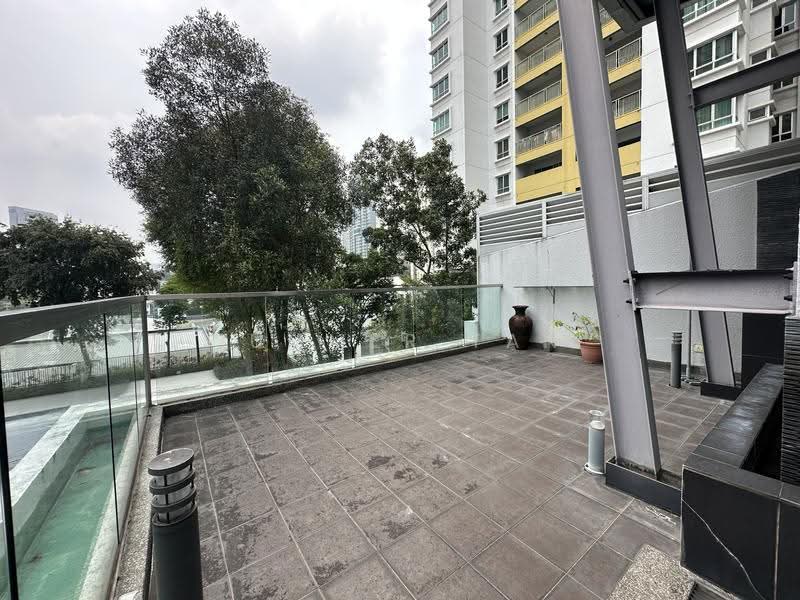 Kediaman Servis untuk Dijual di Kiara Designer Suites - Summer Tan - Exterior - PropertyGuru.com.my