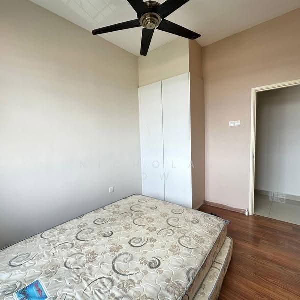 Apartment for Rent at Nusa Heights (Nusa Puncak) - Nicholas Low - Bedroom - PropertyGuru.com.my