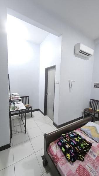 Condominium for Rent at Cova Villa - Vee Muru - Bedroom - PropertyGuru.com.my