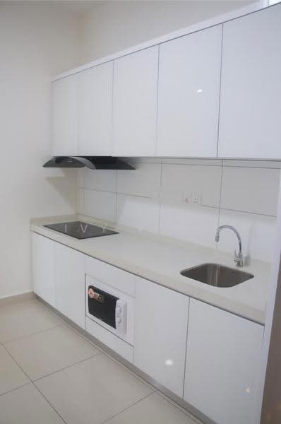 Condominium for Rent at Marinox Sky Villas - Ivy Yeoh - Kitchen - PropertyGuru.com.my