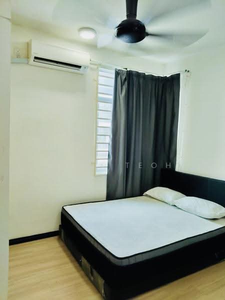 Apartment for Rent at E Residence @ Telipok - Arick Teoh - Bedroom - PropertyGuru.com.my