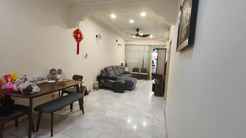 1-storey Terraced House for Sale in Bukit Indah (Iskandar Puteri (Nusajaya)) - Eva Siow - Living Room - PropertyGuru.com.my