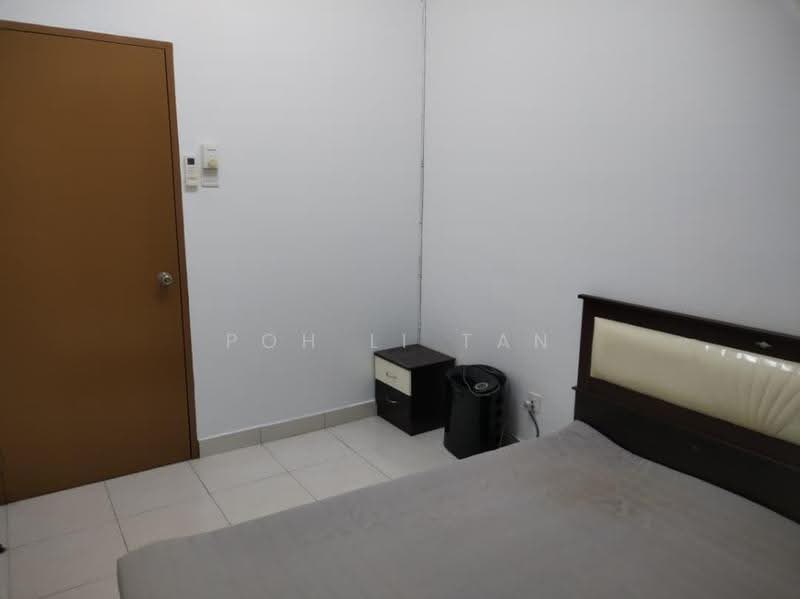 Pangsapuri untuk Disewa di Asteria - Poh Li Tan - Bedroom - PropertyGuru.com.my