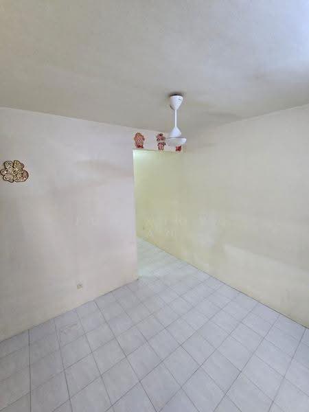 2-storey Terraced House for Sale in Taman Puteri Wangsa (Ulu Tiram) - Jun Xiong Tan - Interior - PropertyGuru.com.my