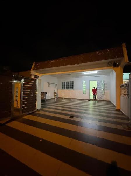 1-storey Terraced House for Sale in Taman Sri Kulai Baru (Kulai) - Jun Xiong Tan - Exterior - PropertyGuru.com.my