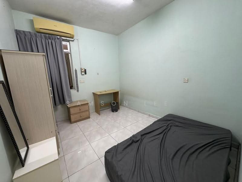 Condominium for Rent at University Tower - Samson Lee - Bedroom - PropertyGuru.com.my