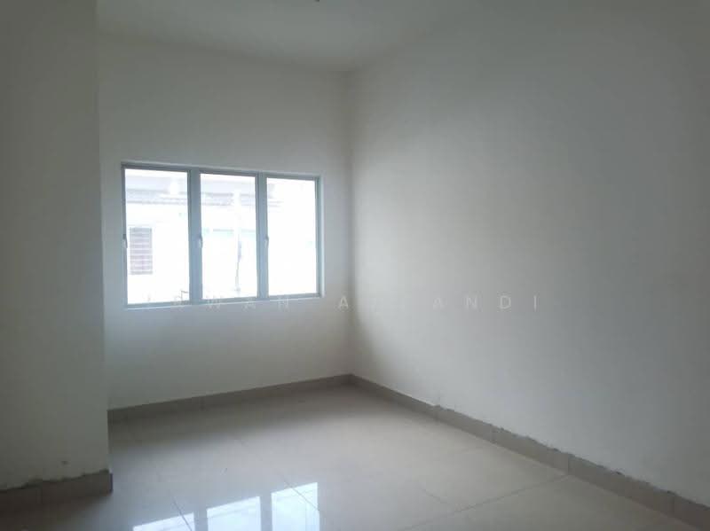 Rumah Teres 2-Tingkat untuk Dijual di Bandar Saujana Putra (Tanjong Duabelas) - Irwan Affandi - Interior - PropertyGuru.com.my