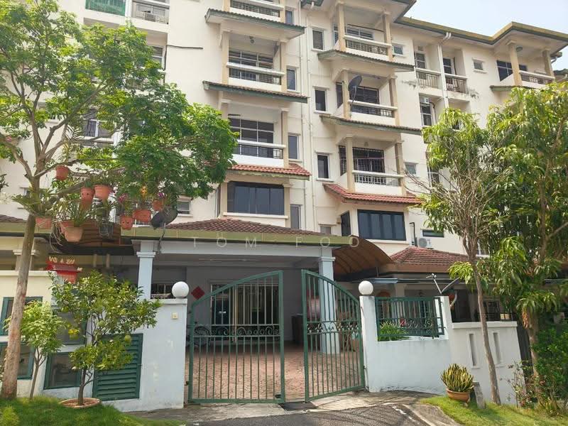 Townhouse for Sale in Taman Lagenda Mas (Cheras) - Tom Foo - Exterior - PropertyGuru.com.my