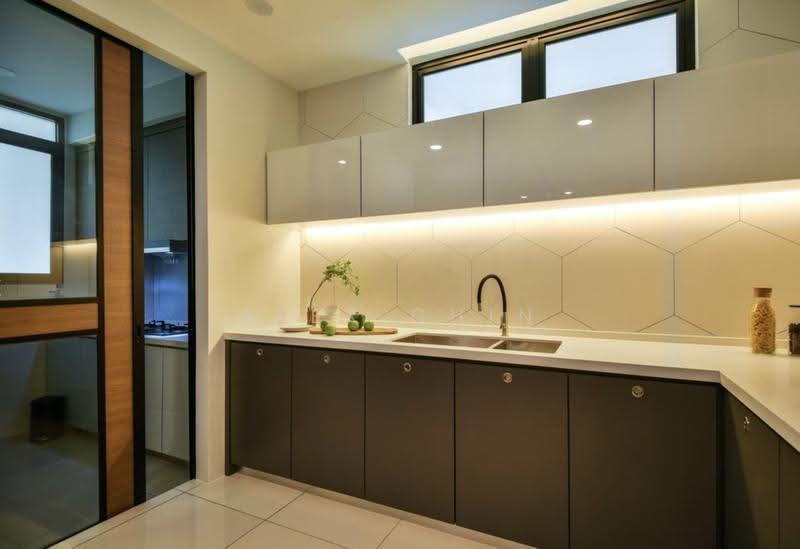 Service Residence for Sale at The Park Sky Residence - Alex Chin - Kitchen - PropertyGuru.com.my
