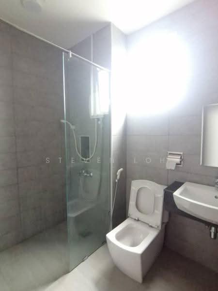 Service Residence for Rent at Paragon Suites @ CIQ - Steven Loh - Bathroom - PropertyGuru.com.my