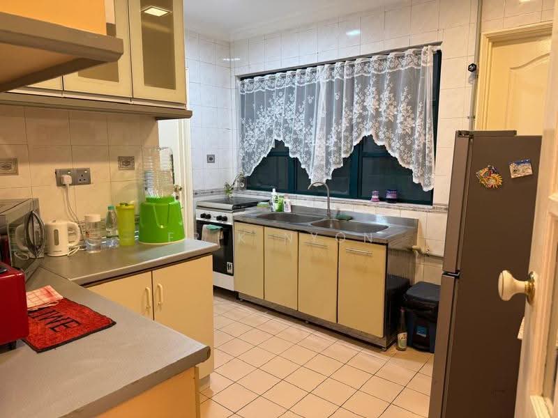 Condominium for Rent at Corinthian Condominium - Erik Nyon - Kitchen - PropertyGuru.com.my