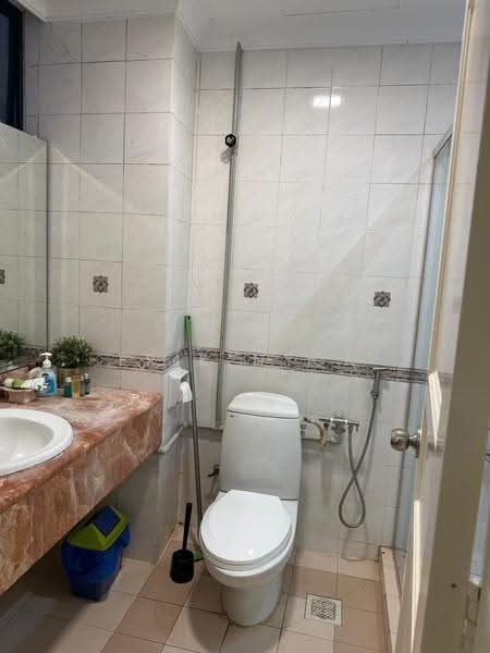 Condominium for Rent at Corinthian Condominium - Erik Nyon - Bathroom - PropertyGuru.com.my