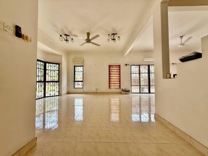 Rumah Teres 2.5-Tingkat untuk Dijual di Presint 16 (Putrajaya) - Abid Sabarudin - Living Room - PropertyGuru.com.my