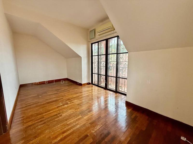 Rumah Teres 2.5-Tingkat untuk Dijual di Presint 16 (Putrajaya) - Abid Sabarudin - PropertyGuru.com.my