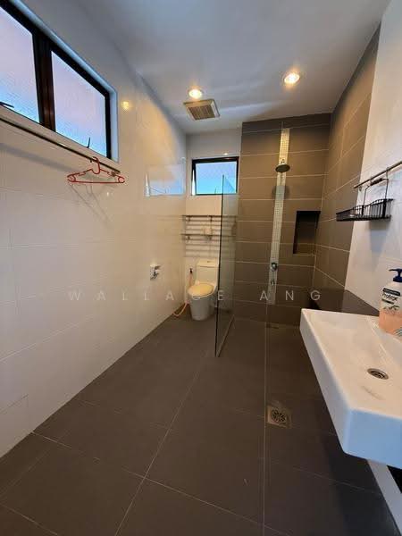 Banglo Pautan untuk Dijual di Taman Adda Heights (Tebrau) - Wallace Ang - Bathroom - PropertyGuru.com.my