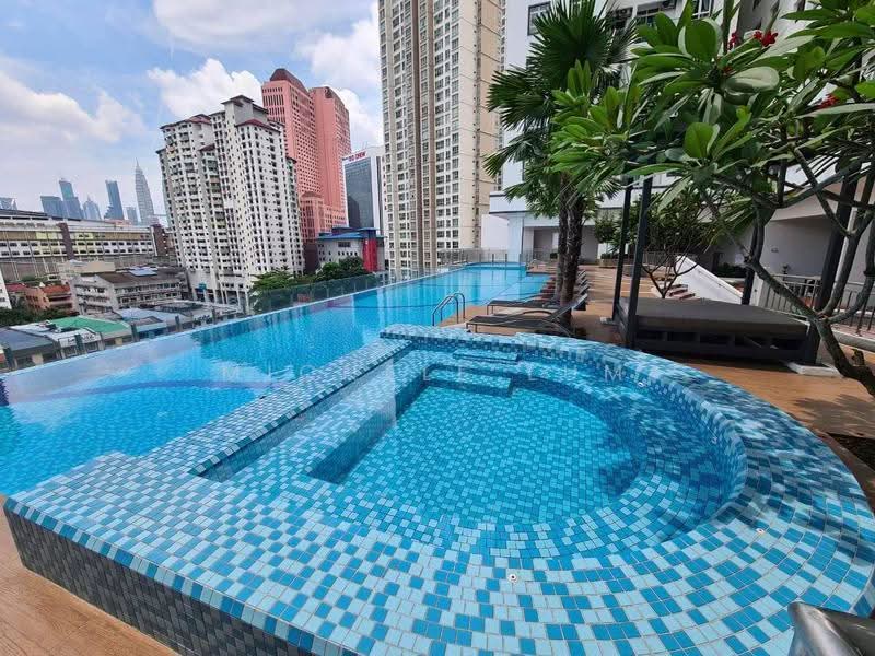 Kediaman Servis untuk Dijual di TR Residence - Michele Lum - Pool - PropertyGuru.com.my