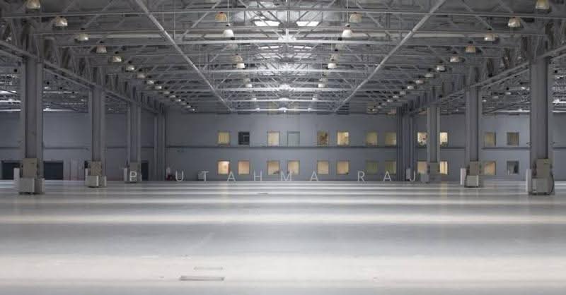 Warehouse for Rent in Seksyen 15 (Shah Alam) - P Utahma Raj - Interior - PropertyGuru.com.my