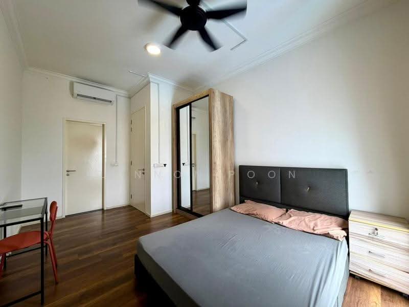 Kediaman Servis untuk Disewa di SqWhere Service Apartments - Lennon Poon - Bedroom - PropertyGuru.com.my