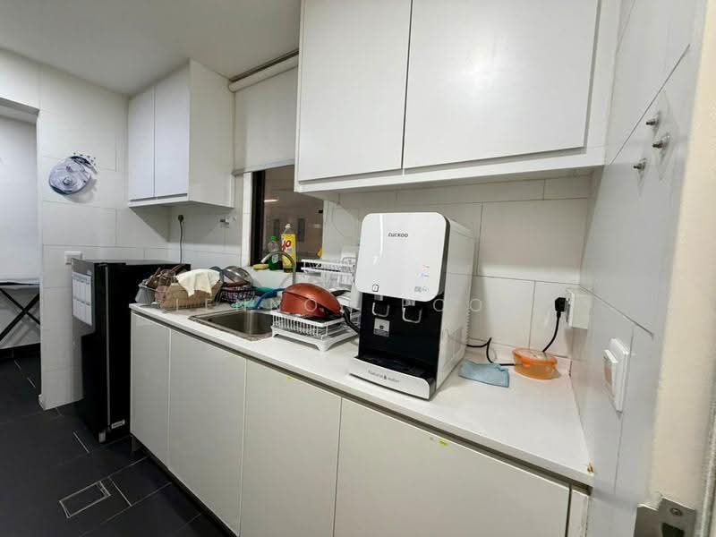 Kediaman Servis untuk Disewa di SqWhere Service Apartments - Lennon Poon - Kitchen - PropertyGuru.com.my